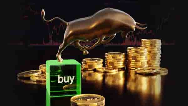 Prabhudas Lilladher recommends buying Max Financial Services