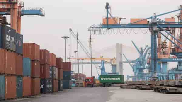 India's FTA yields mixed results: UAE exports soar, Australia steady, Mauritius dips