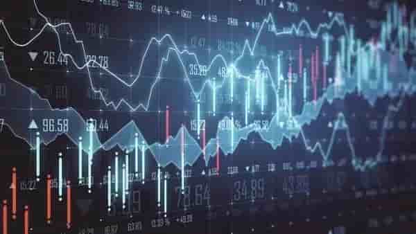 Nifty bluechips under FIIs' selling pressure