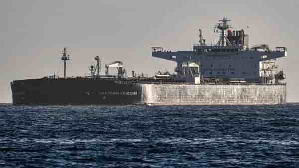Indian refiners seek new oil sources amid disruptions to Russian supplies