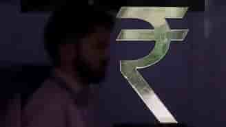 Rupee rises for fifth straight day on soft dollar and cheaper crude oil