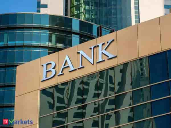 Smaller and mid-sized banks raise interest rates to lure NRI depositors