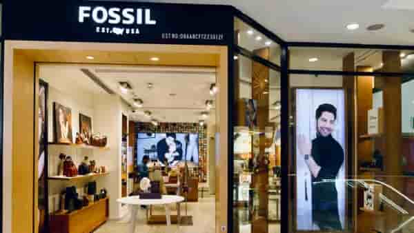 Fossil Group reportedly seeks banks for IPO of its India unit