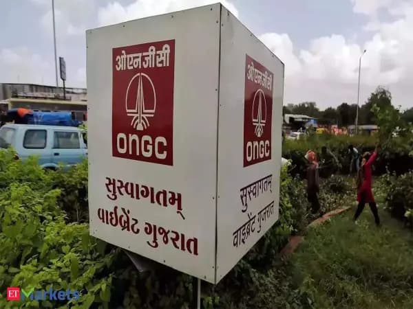 ONGC shares decline 4% despite record Q4 profit growth