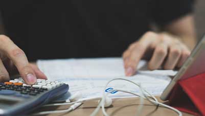 personal-loan-for-debt-consolidation-eligibility-norms-explained 1